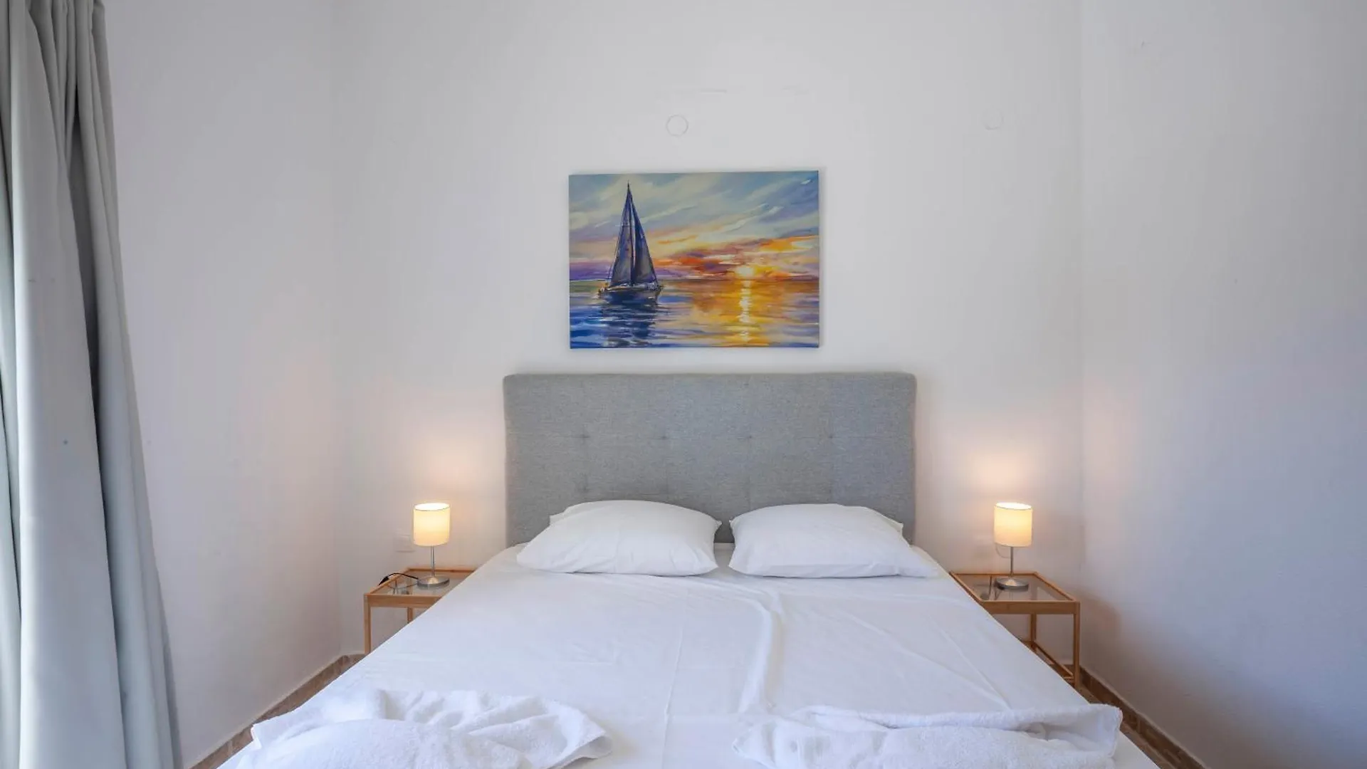 Aris Luxury Apartments بيفكوهوري 0*,
